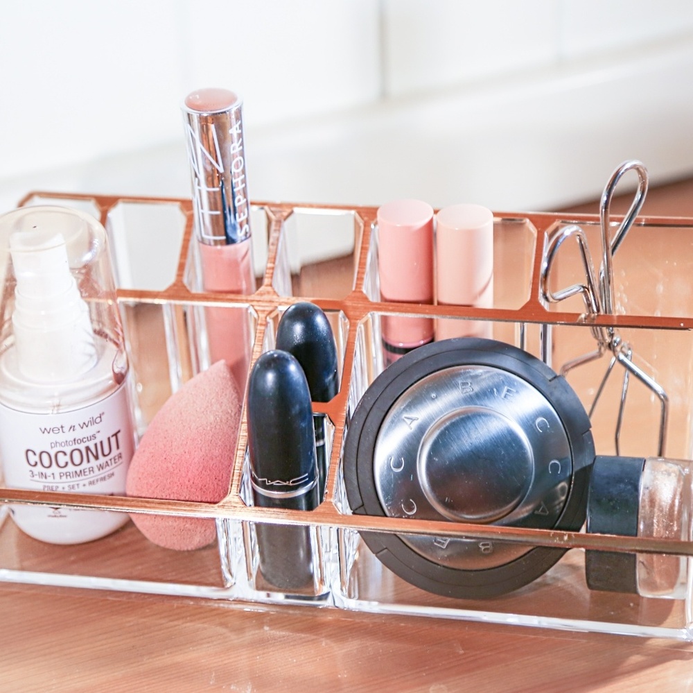 Rose Gold Beauty Container